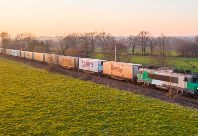 Lahaye Global Logistics Transport Combine Rail Route Rennes Lille Couverture 3
